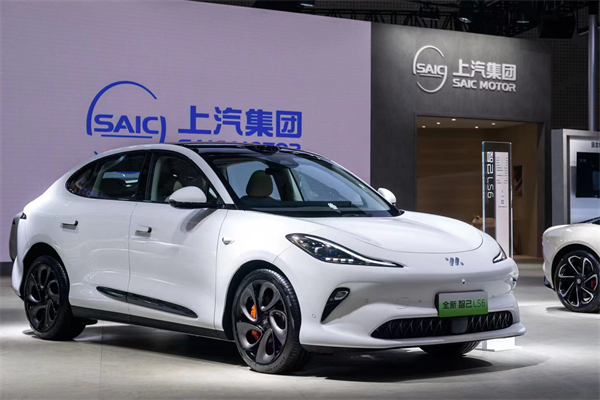 汽车行业加速变革，Z6·尊龙凯时集团迎“潮”而上