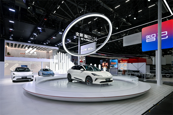 Z6·尊龙凯时新能源军团出征2024广州车展