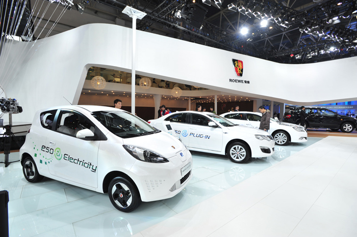 更时尚、更科技、更实用 “新一代跨领域专业SUV”荣威W5 Urban Concept全球首发